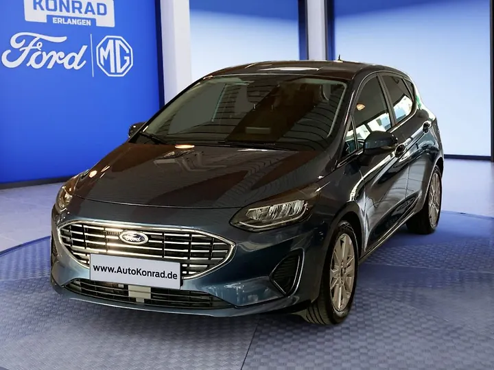 Fiesta 1.0 EcoBoost Hybrid S&S Aut. TITANIUM Limousine