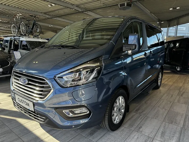 Tourneo Custom 320 L1H1 VA 1.0 EcoBoost PHEV Titanium Bus