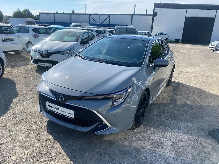 Corolla 2.0 Hybrid Lounge Limousine