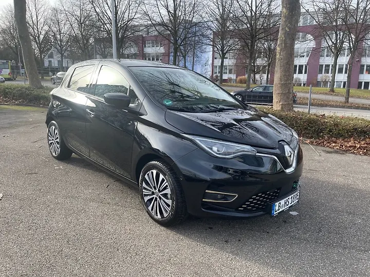 ZOE EV50 135hp Iconic Limousine