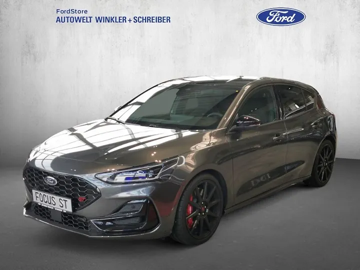Focus 2.3 EcoBoost S&S ST X Limousine