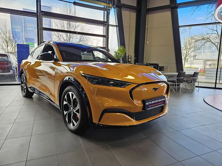 Mustang Mach-E AWD Geschlossen