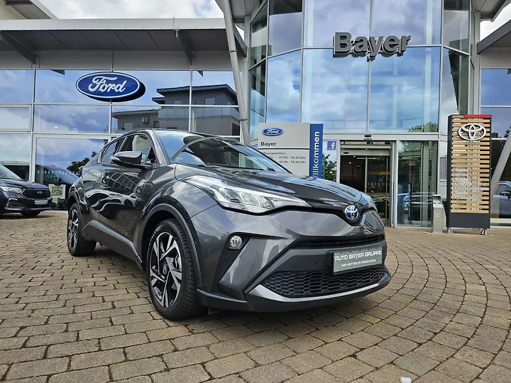 C-HR Hybrid Team Deutschland Geschlossen
