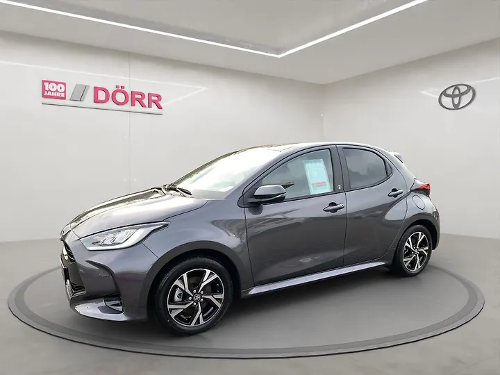 Yaris Hybrid 116 1.5 VVT-i Team Deutschland Limousine