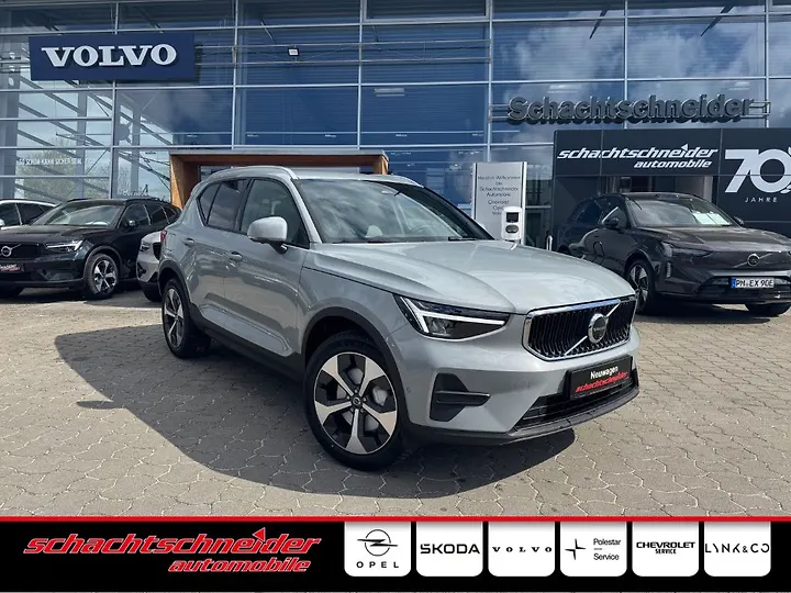 XC40 B3 B DKG Core Geschlossen