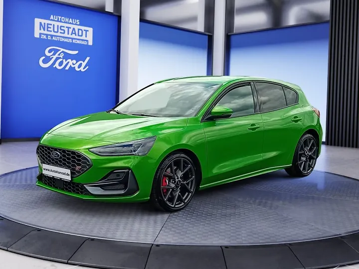 Focus 2.3 EcoBoost S&S ST X Limousine