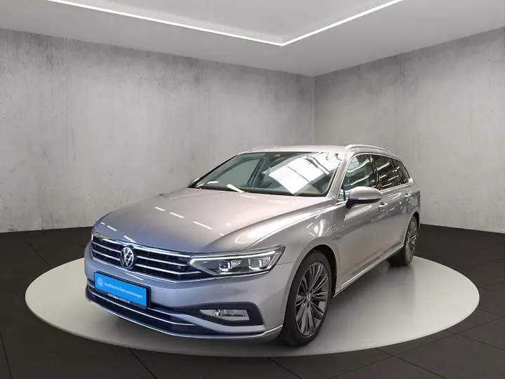 Passat Variant 1.6 TDI SCR DSG Kombi