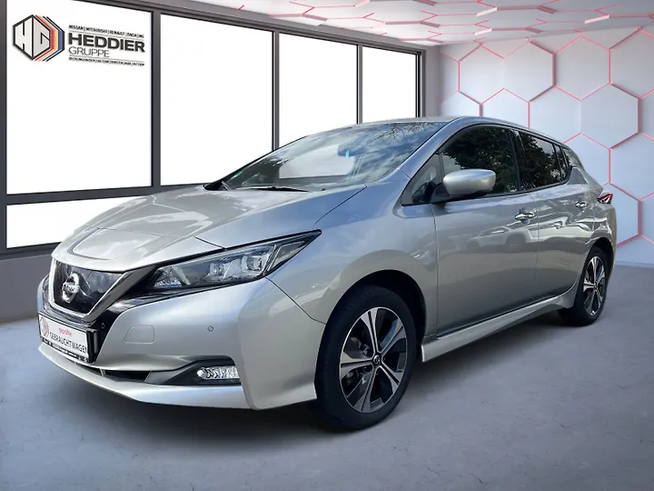 Leaf 40 kWh Limousine