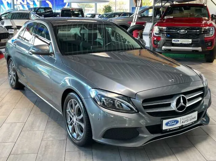 AMG C 63 AMG Speedshift 7G-MCT Limousine