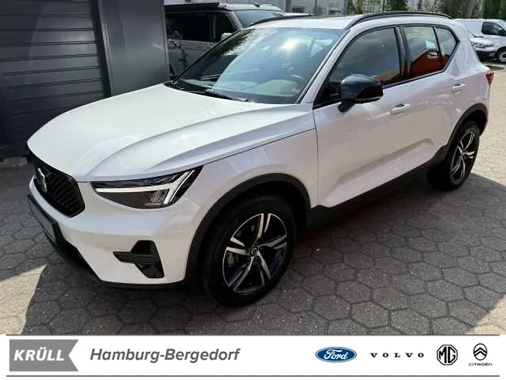 XC40 B3 B DKG Core Geschlossen