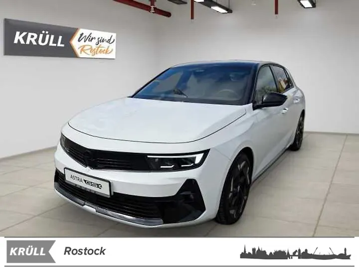 Astra Plug-In-Hybrid GSe Limousine