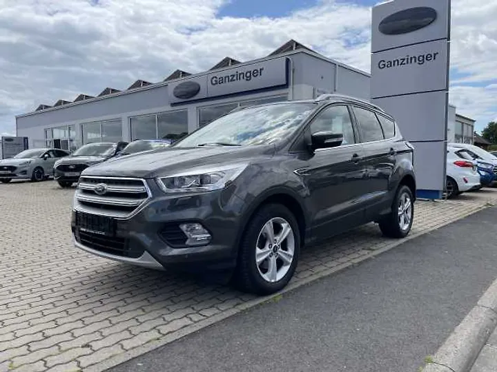 Kuga 1.5 EcoBoost 2x4 Titanium Geschlossen