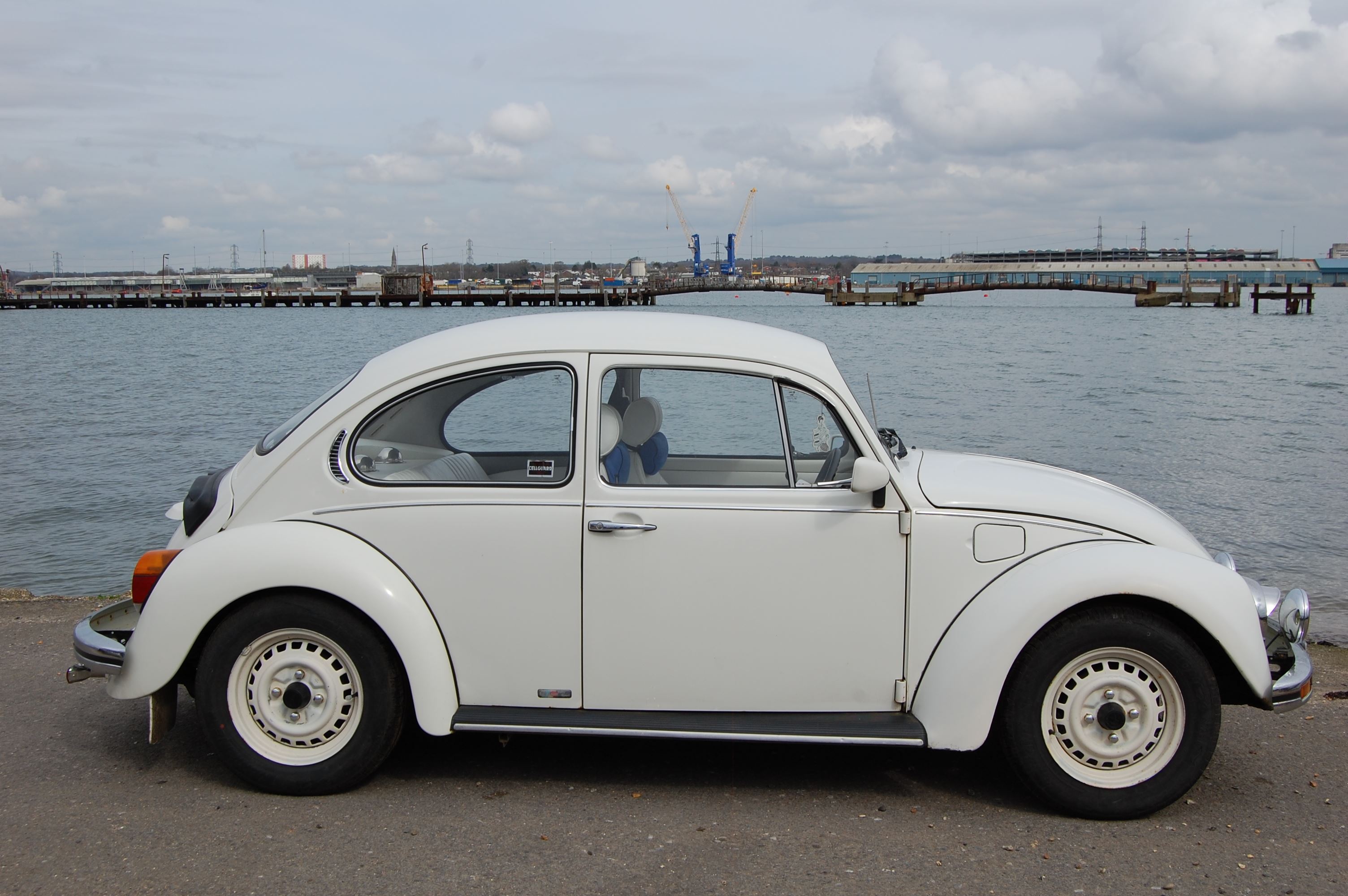 Volkswagen beetle hbadgjszyzfkalhkucv44