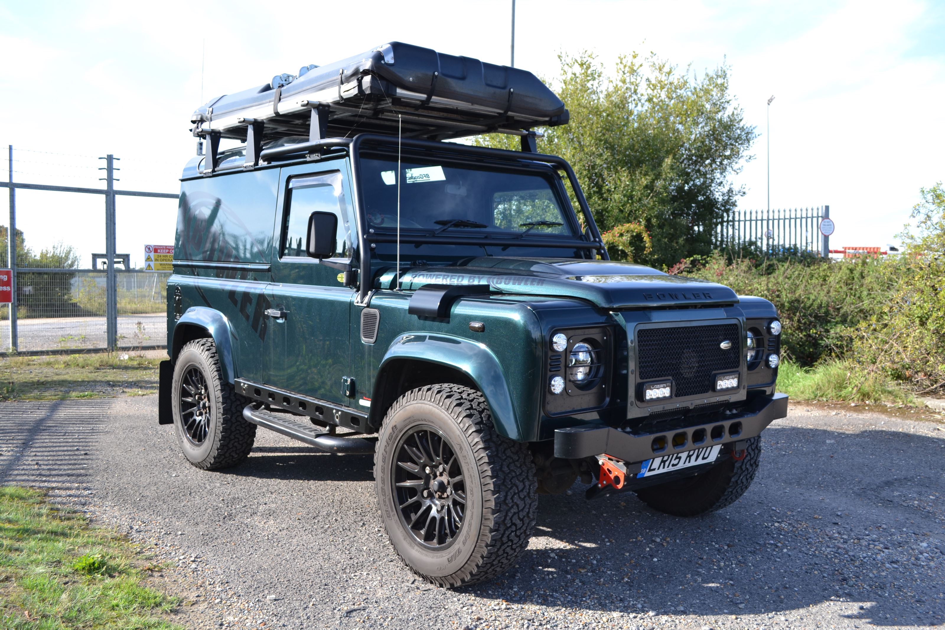 Land rover defender vaw azeoxf gxzcdxmzh2