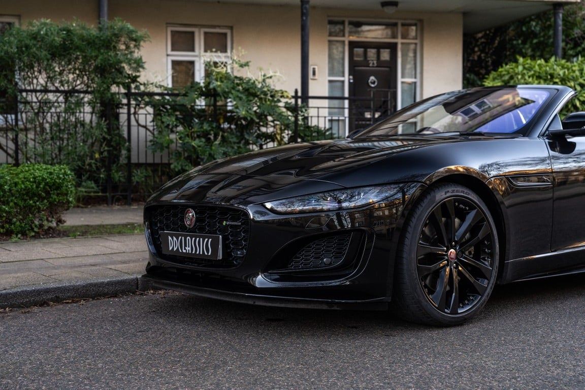 Jaguar f type r dynamic black ucxmsmhf bvfhjkxo1gb9