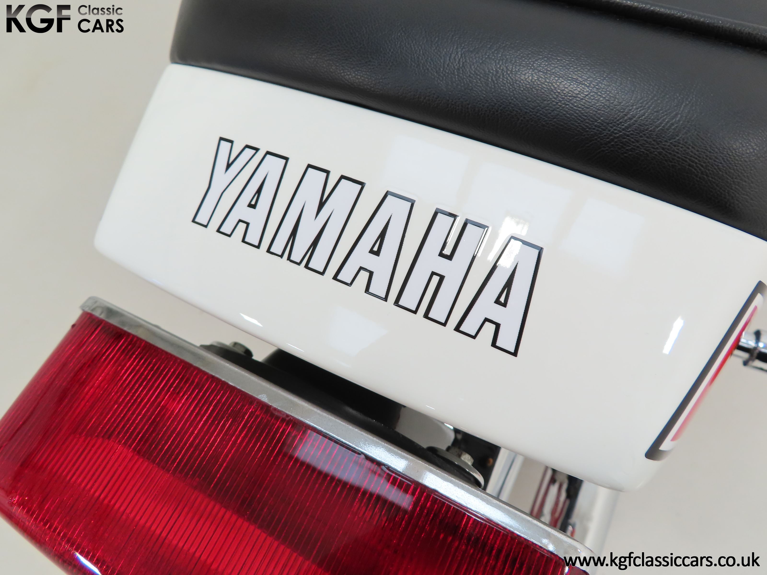 Yamaha rd400f j1hlrat7705yv1vuo2uc1