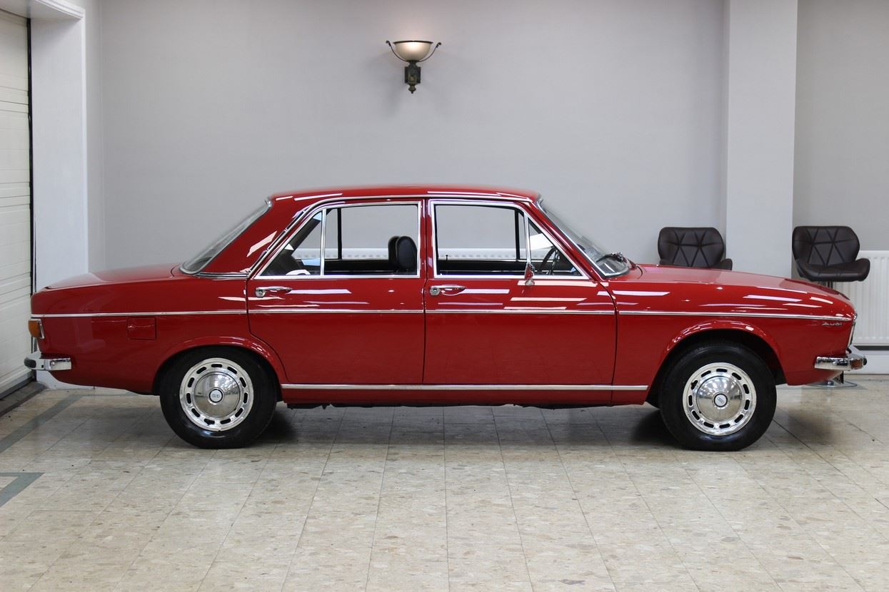1973 audi 100 gl 1.8 manual  1 owner 49k miles fully restored exceptional  7e41trziscwvtcp bnhcl