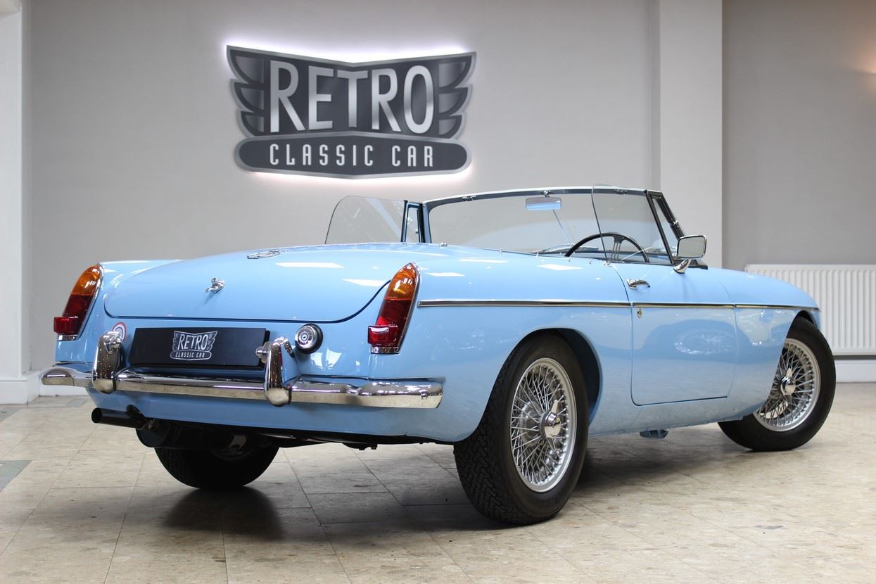 1964 oselli mgb  roadster 1.9 manual concours restoration best available  9jotci aicq2jcdvyhyvo