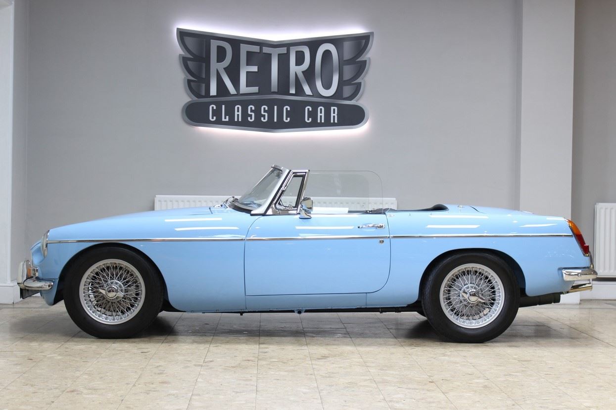 1964 oselli mgb  roadster 1.9 manual concours restoration best available  9k61jwzlht2brsudzmb u