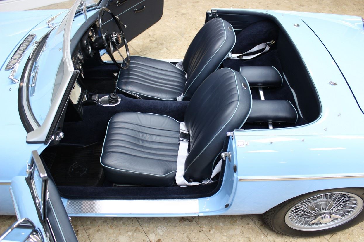 1964 oselli mgb  roadster 1.9 manual concours restoration best available  dregdhgqz4cvfxzjtjev9
