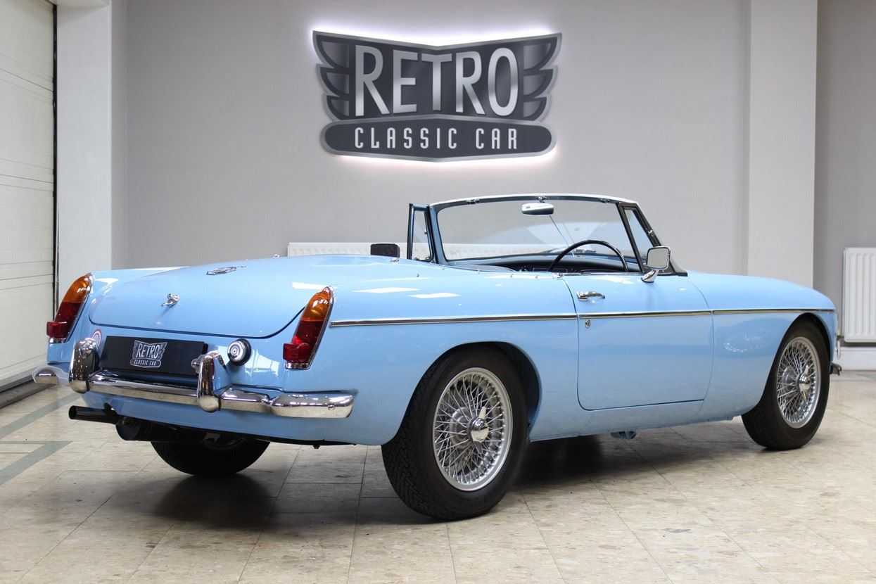 1964 oselli mgb  roadster 1.9 manual concours restoration best available  fah3iqnycyh4n2o5ilfck