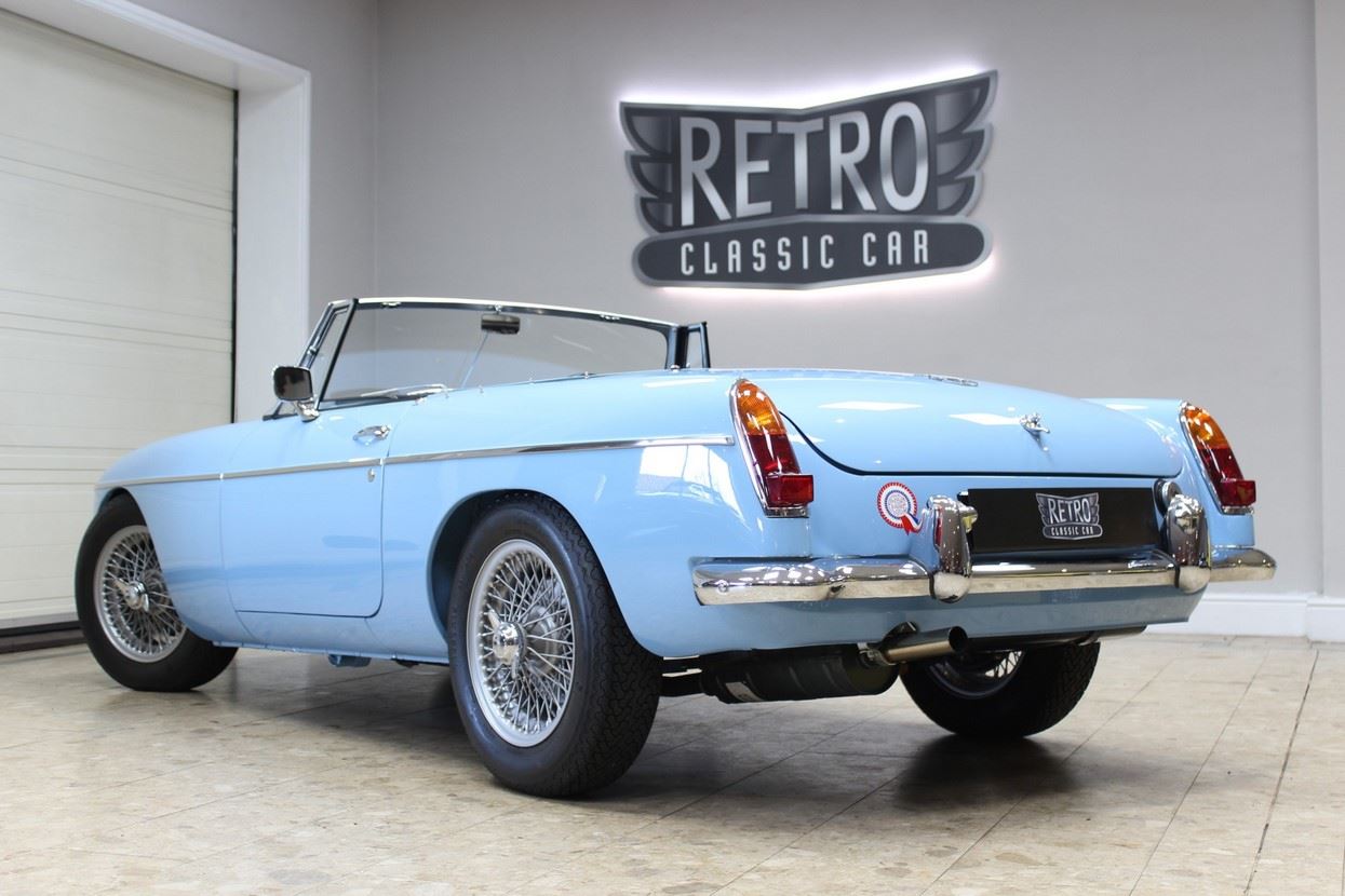 1964 oselli mgb  roadster 1.9 manual concours restoration best available  qh5oxh0 y aaveimkio3 
