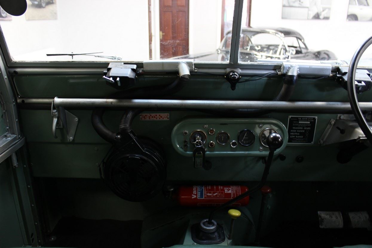 1949 land rover  series 1 80 2.0 manual   restored sage green crlxoihoa84im4fwkihx3