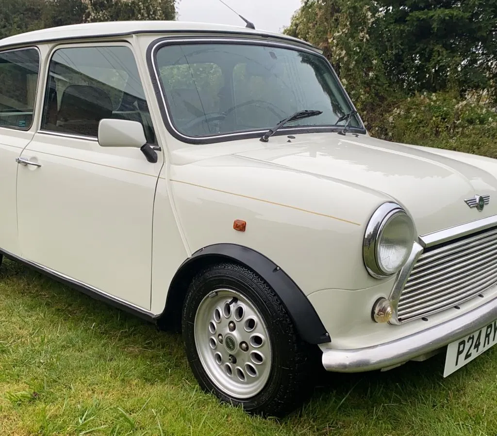 2000 Mini Cooper Classic for Sale | CCFS