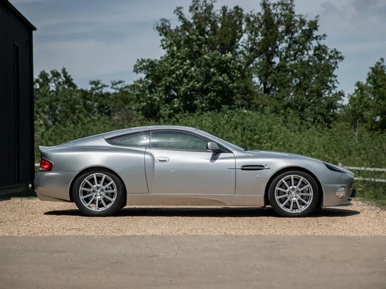 Aston martin vanquish sc5tqe0ai34g7 fsysvwl