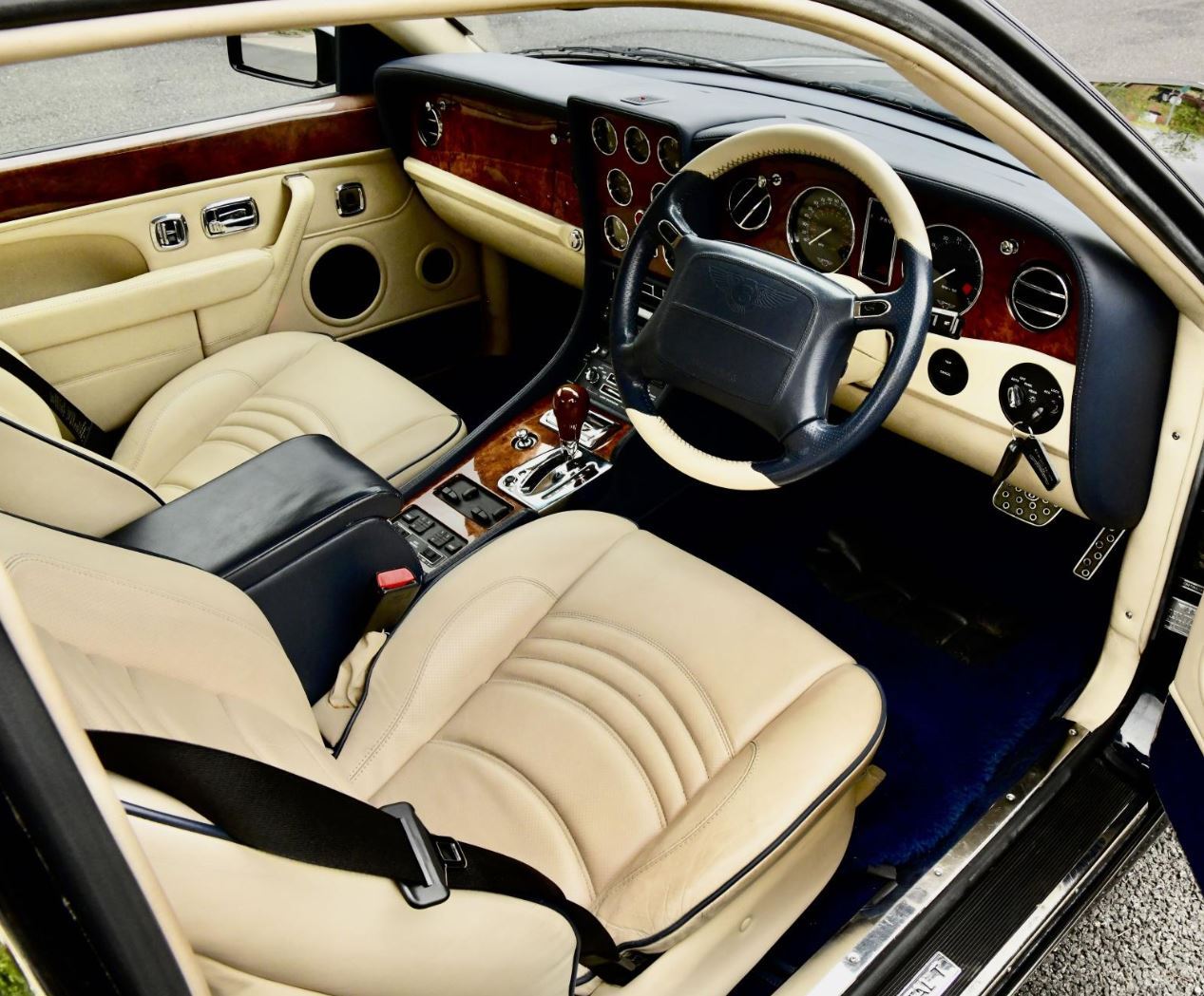 Bentley continental t  ns4fxsj86vpcwuznrc3so