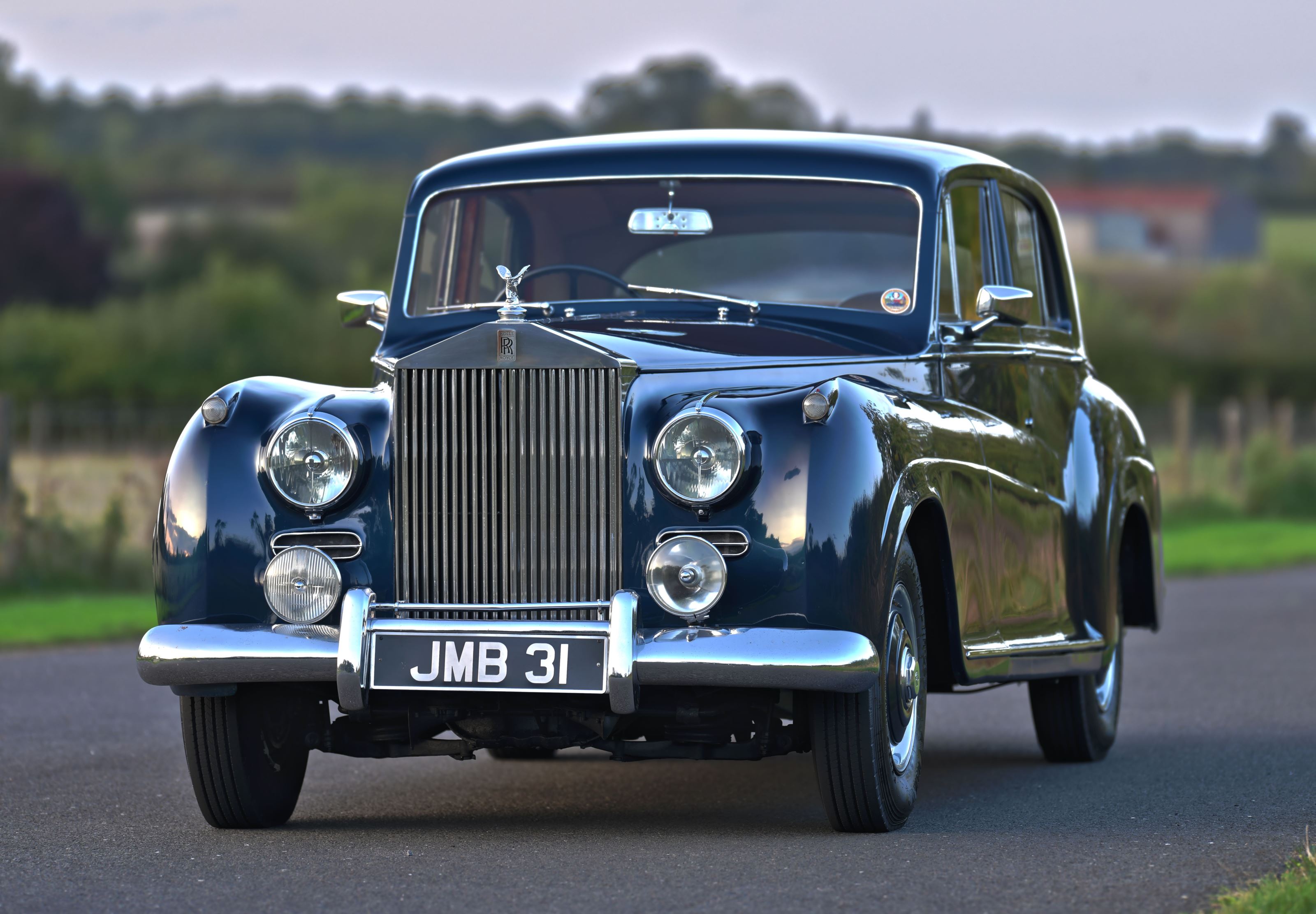 Rolls royce  silver dawn auto by james young 39 dyhs  rvd adfmgnpy