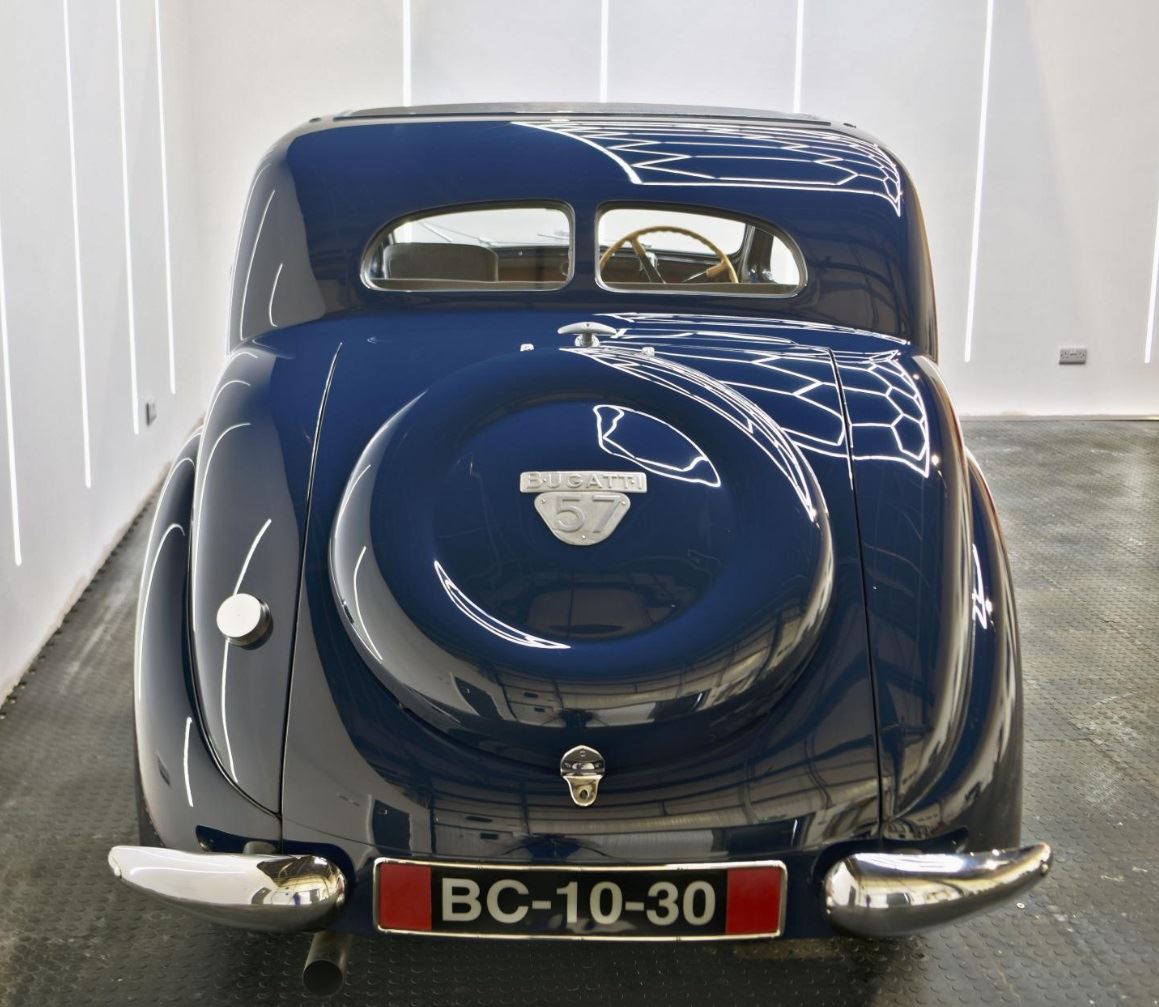 Bugatti type 57 0ikg5kjlnx weuoahehyg