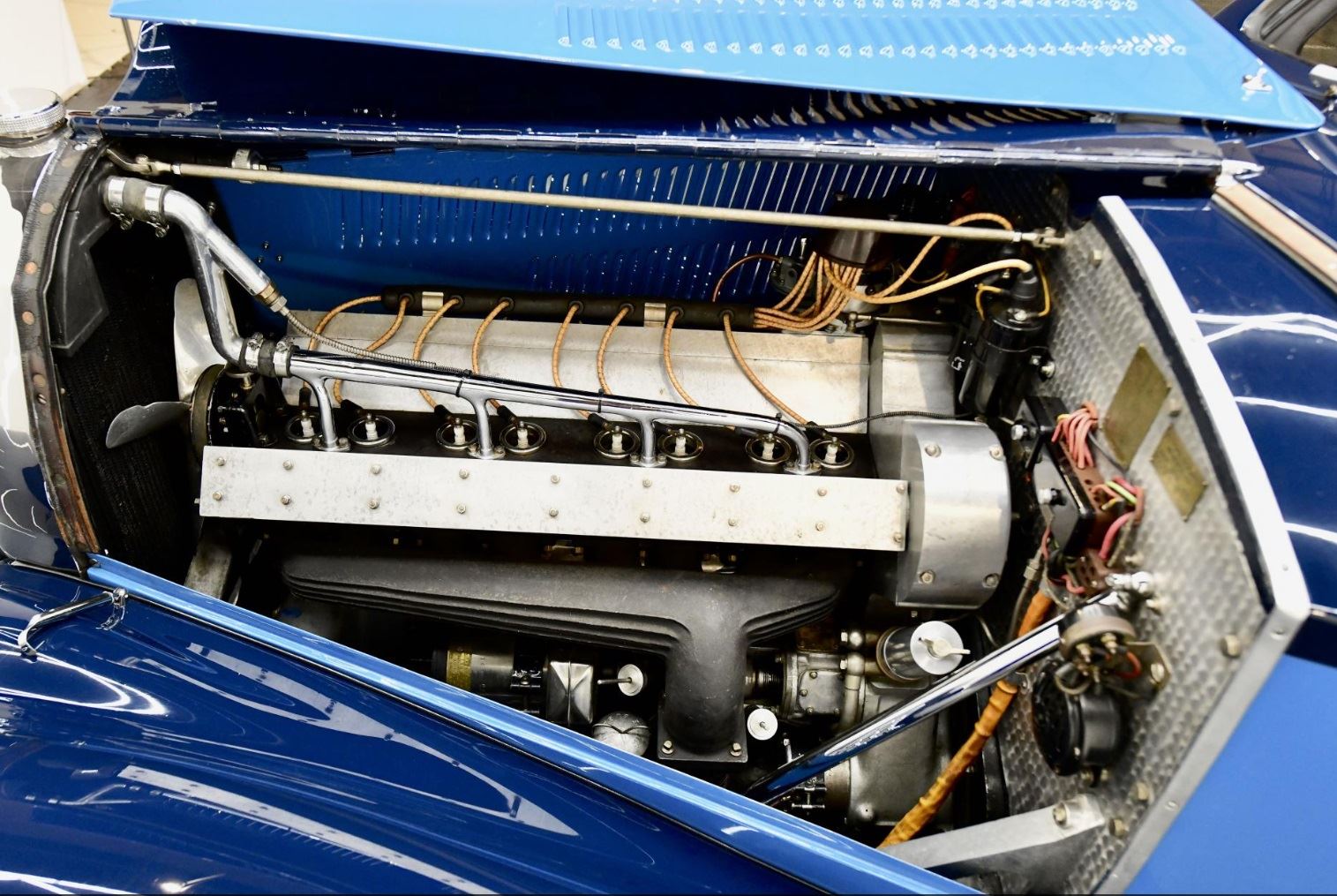 Bugatti type 57 3igpp 80iobvzgyhyexlt