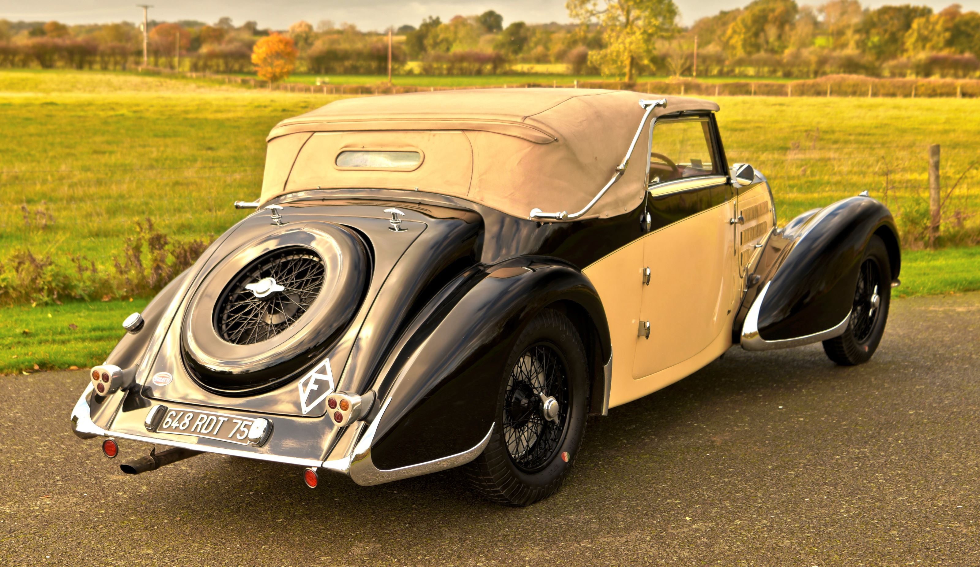 Bugatti type 57c vanvooren drophead coupe r3tl0nwoabnvbthhis5p4