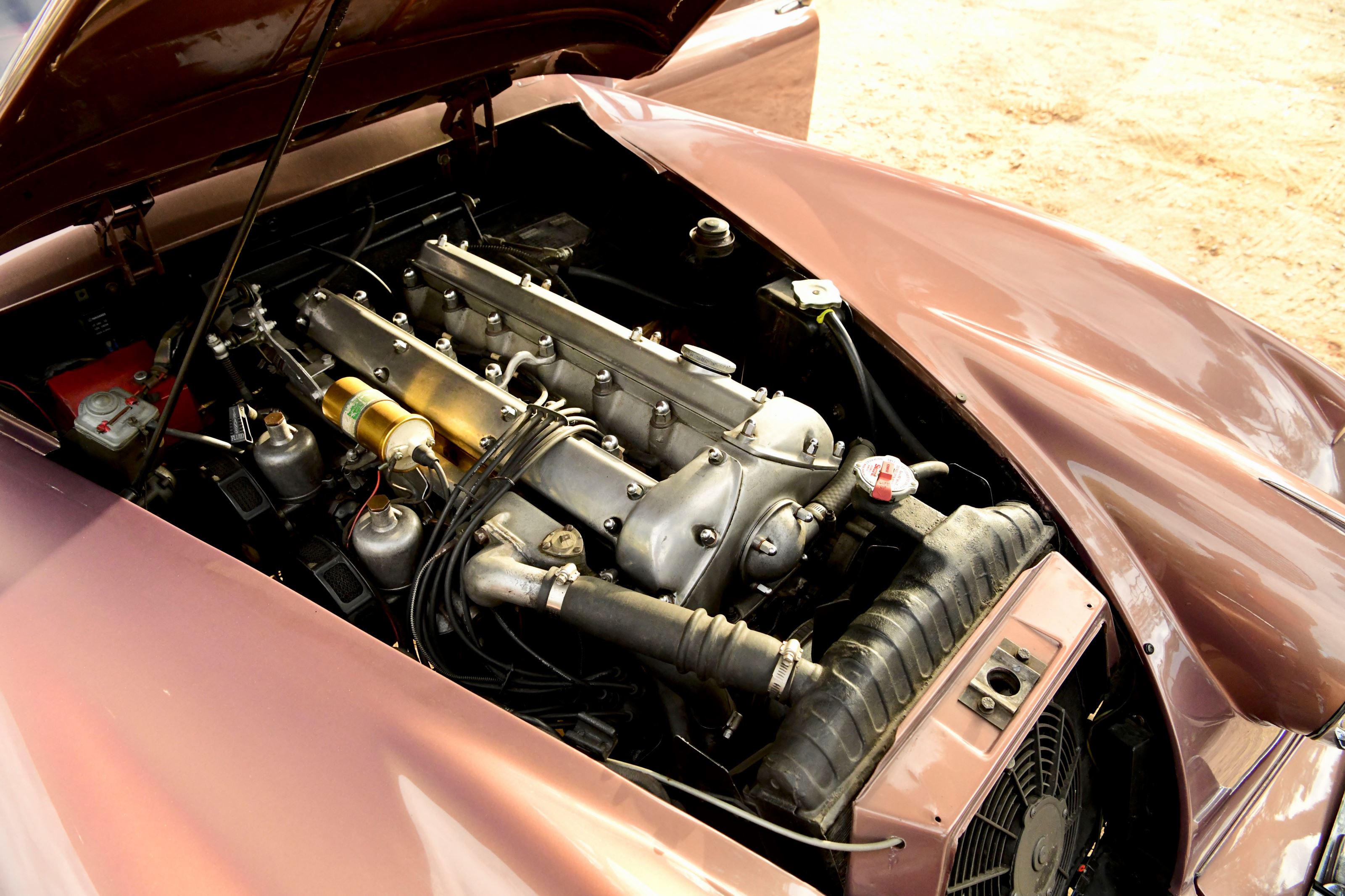 Jaguar xk150 3.4 litre fhc lhd auto  3uogwct51uzukkkfy2qqh