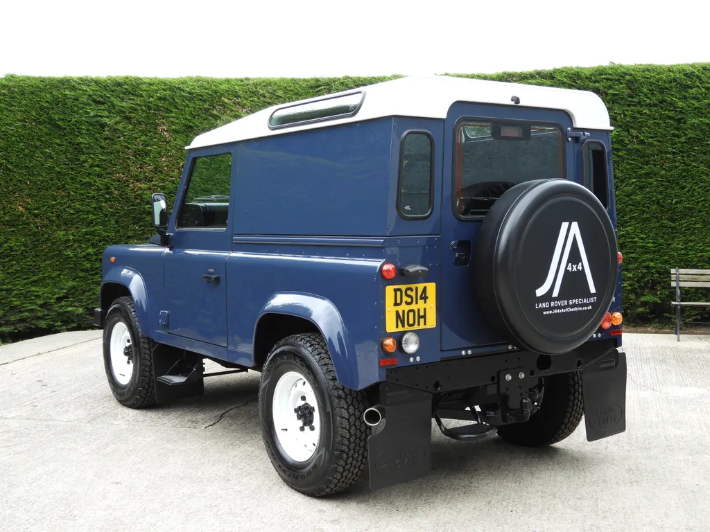 2014 Land Rover Defender 90 2.2 Tdci County Hard Top for Sale | CCFS 