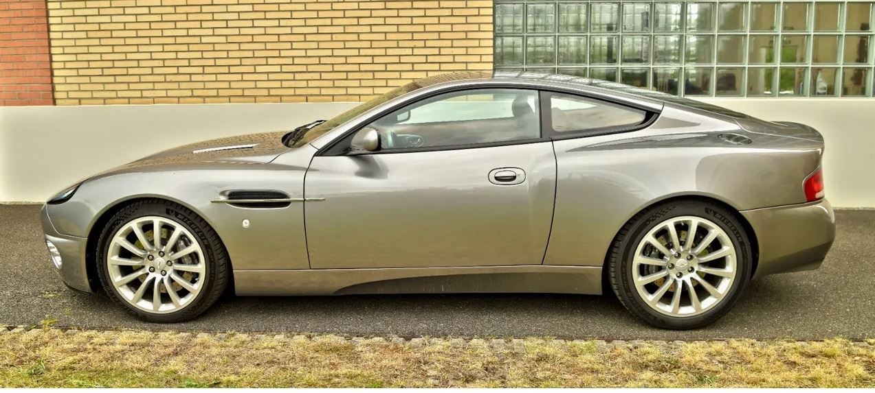 Aston martin vanquish bavzwxqvjodz0i8k2g12v