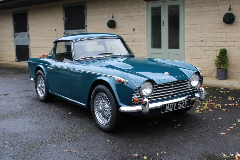 Classic Triumph Cars for Sale CCFS
