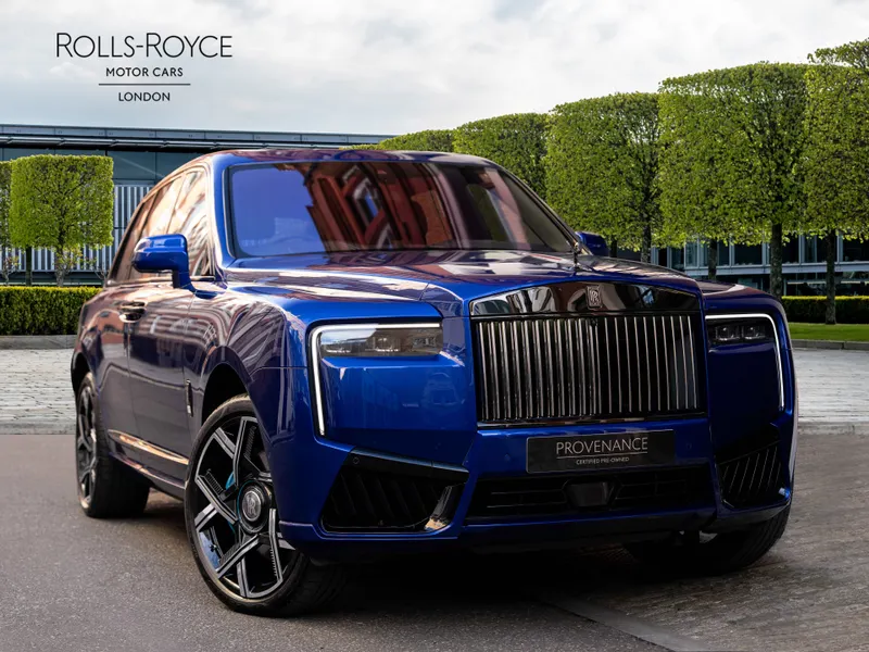 2024 Rolls-Royce Cullinan Black B...