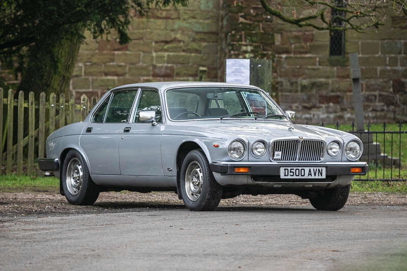 Classic Jaguar Cars for Sale CCFS