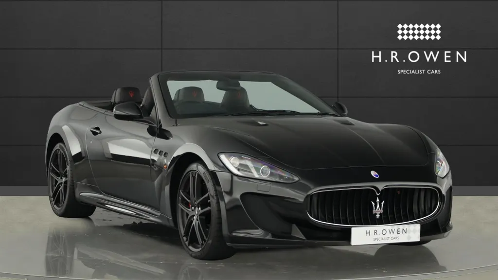 2016 MASERATI GRANCABRIO