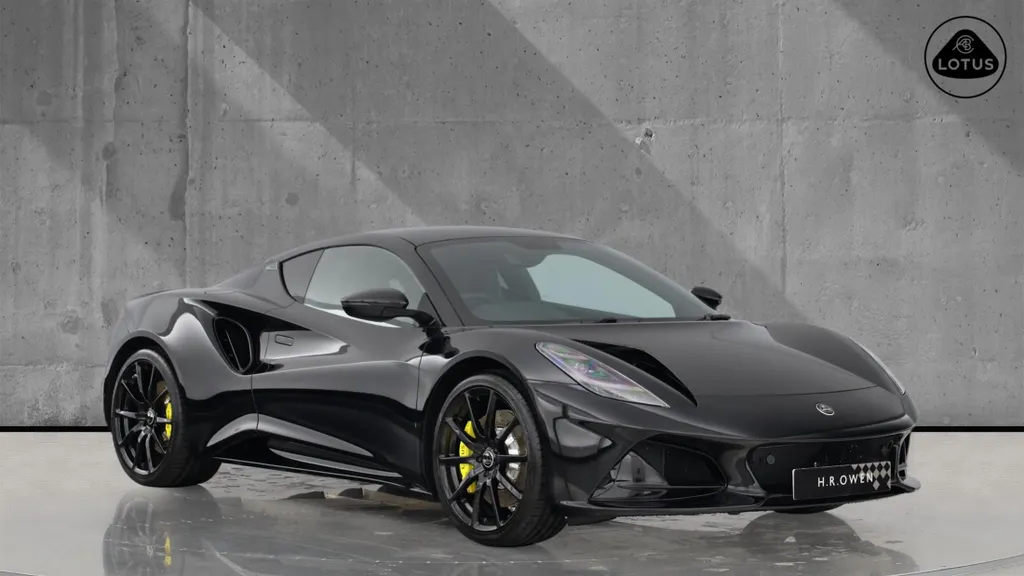 2025 Lotus Emira Turbo SE