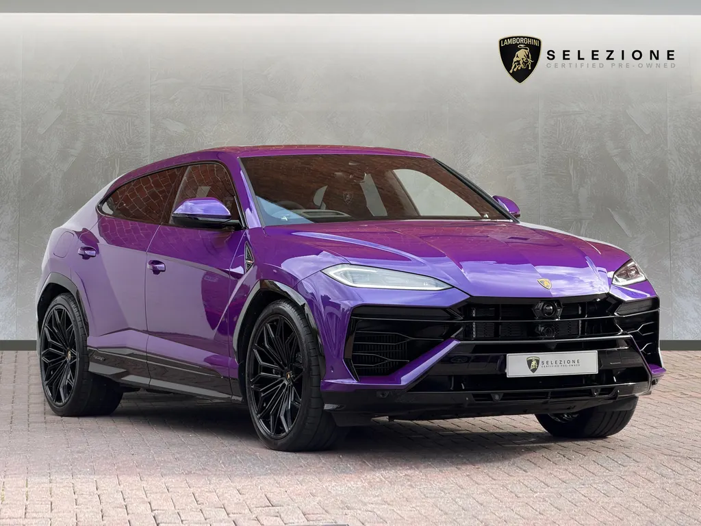 2025 Lamborghini URUS SE
